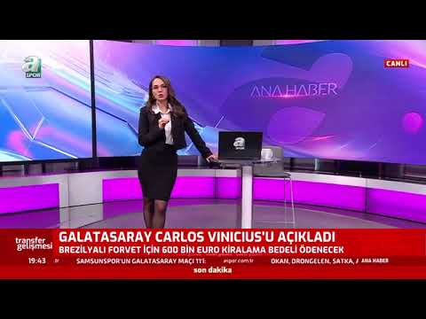 Melike çelik siyah çoraplarıyla azdırıyor
