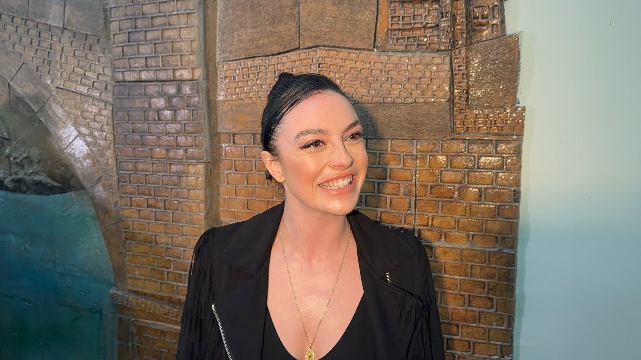 Melis Sezen aşk sorusuna cevap verdi  #melissezen #dehadizi #aşk ￼