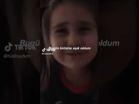 merhaba arkadaşlar bugün birisine aşık oldum 😂🤣