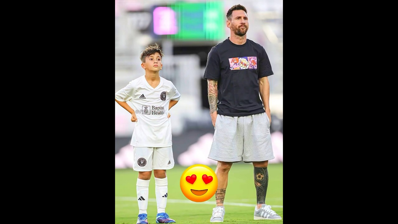 Messi🇦🇷 & Ronaldo🇵🇹 With Their Kids 😍