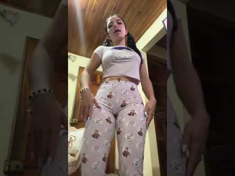 Mi culo rebota 🥵🍑🔥🥰 #tiktok #shorts #mamis #viral