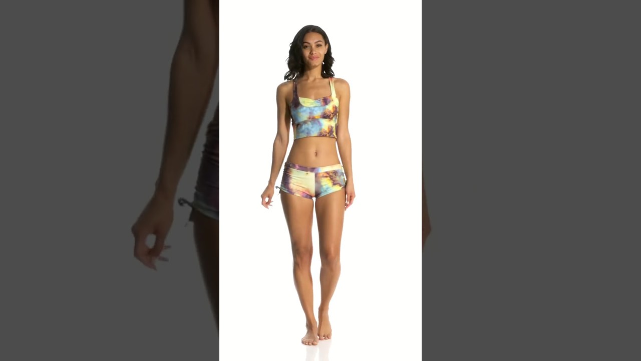 Mika Yoga Wear Lynn Hot Printed Yoga Crop Tank Top | SwimOutlet.com