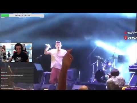 Miranda Kerry Demet Akalın'ın Eksik Etekle ilgili açıklamasını İzliyor - Twitch