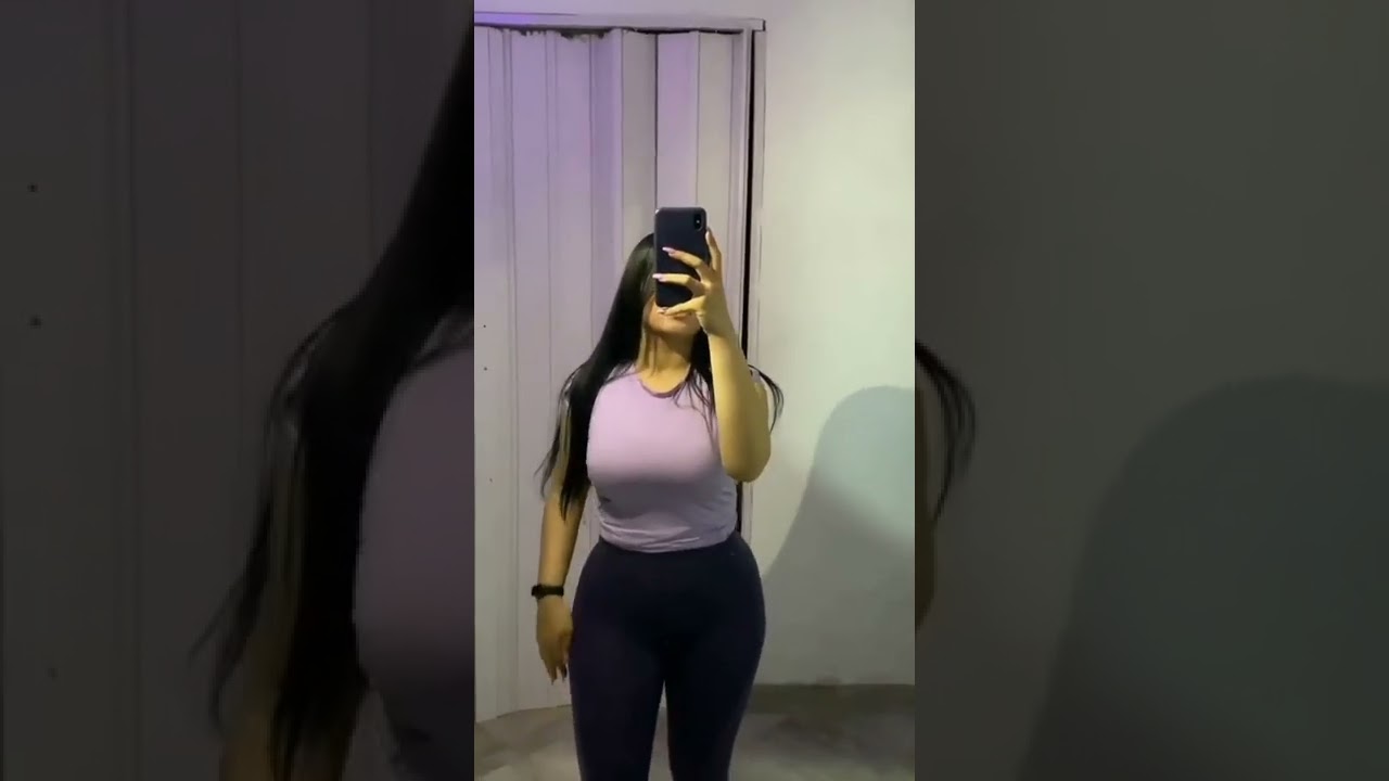 mirror hot #sexy #hot #boobs #sexyvideo #boobs #viral #shorts #short #trending 23 November 2022