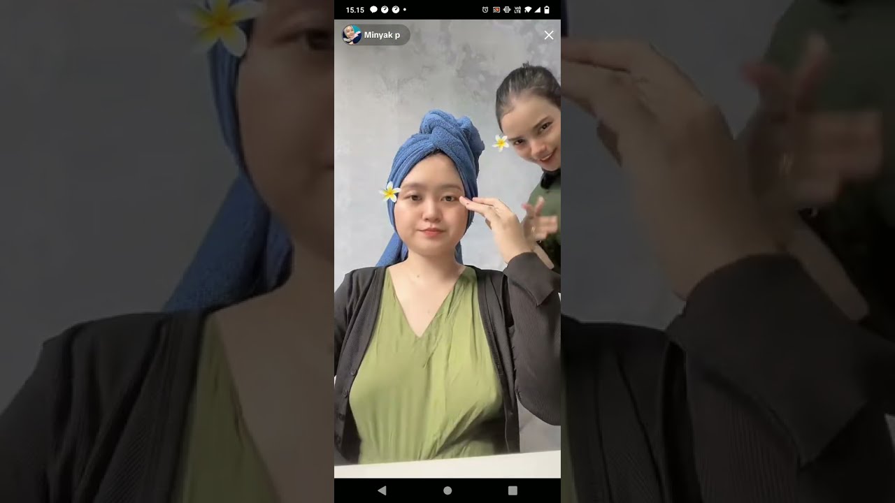 Mom biti daster hijau no daleman