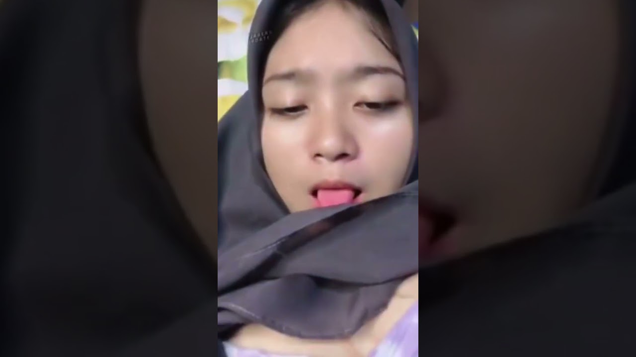 Mom biti kelihatan gede hot