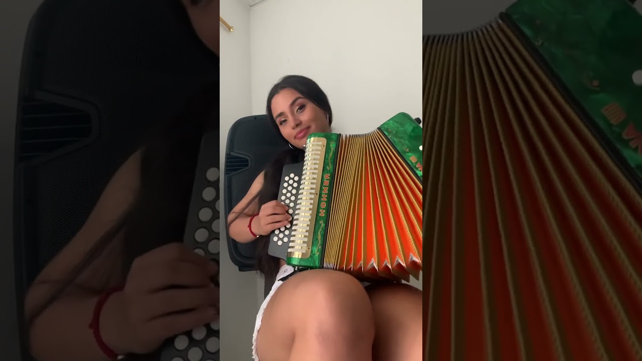 Momentos de amor - Karen Rodríguez