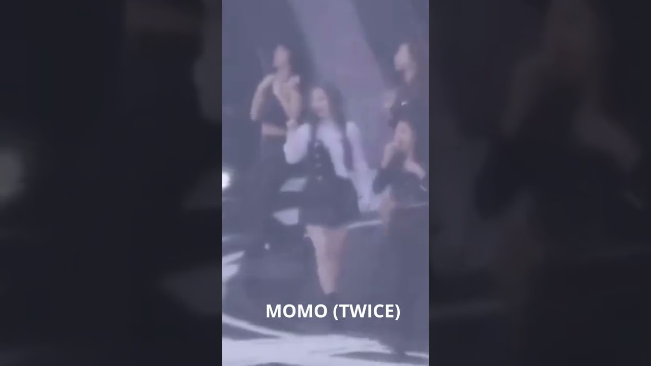 MOMO (TWICE) WARDROBE MALFUNCTION