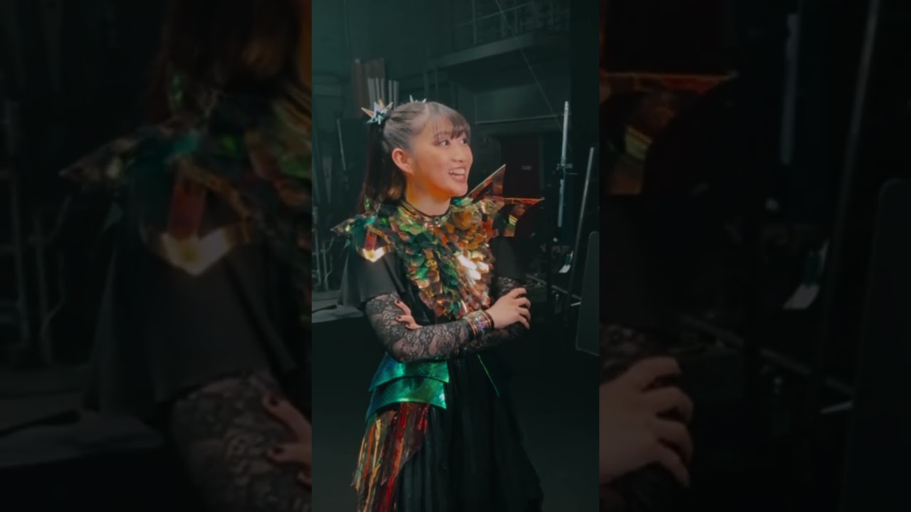 MOMO VS ALEX TERRIBLE (BABYMETAL VS SLAUGHTER TO PREVAIL)