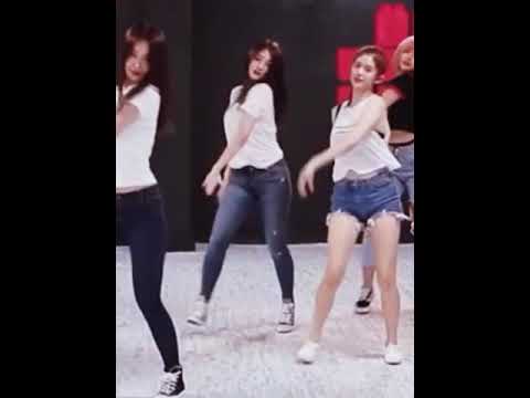 Momoland-freeze dance practice fancam nancy mirrored