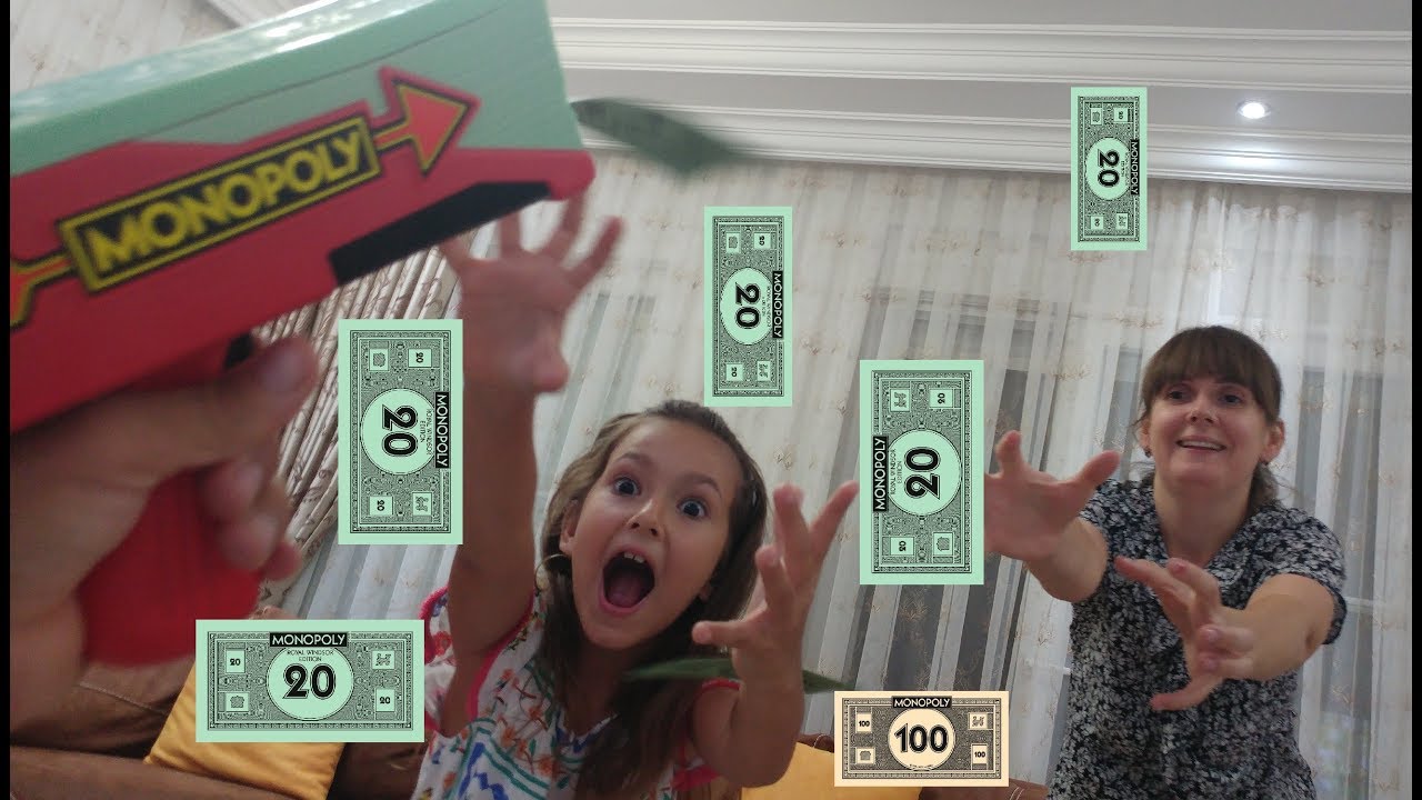 MONOPOLY PARA YAĞMURU OYUNU. EN ÇOK PARAYI TOPLAYAN KAZANIYOR