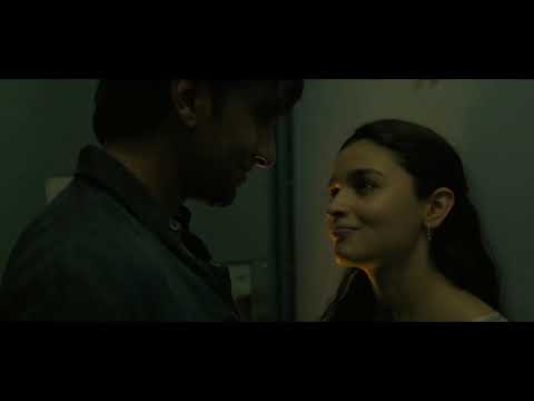 Most Emotional & Romantic Scene of Murad & Safeena