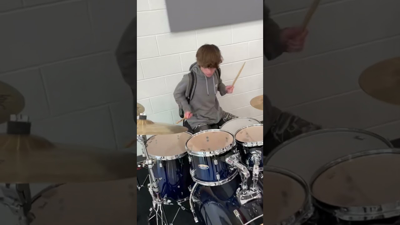 MOST INSANE DRUM SOLO *IN SCHOOL* #drummer #music #school #shorts #highschool