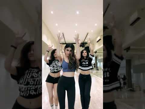 Mouni Roy Viral Dance Hot moov