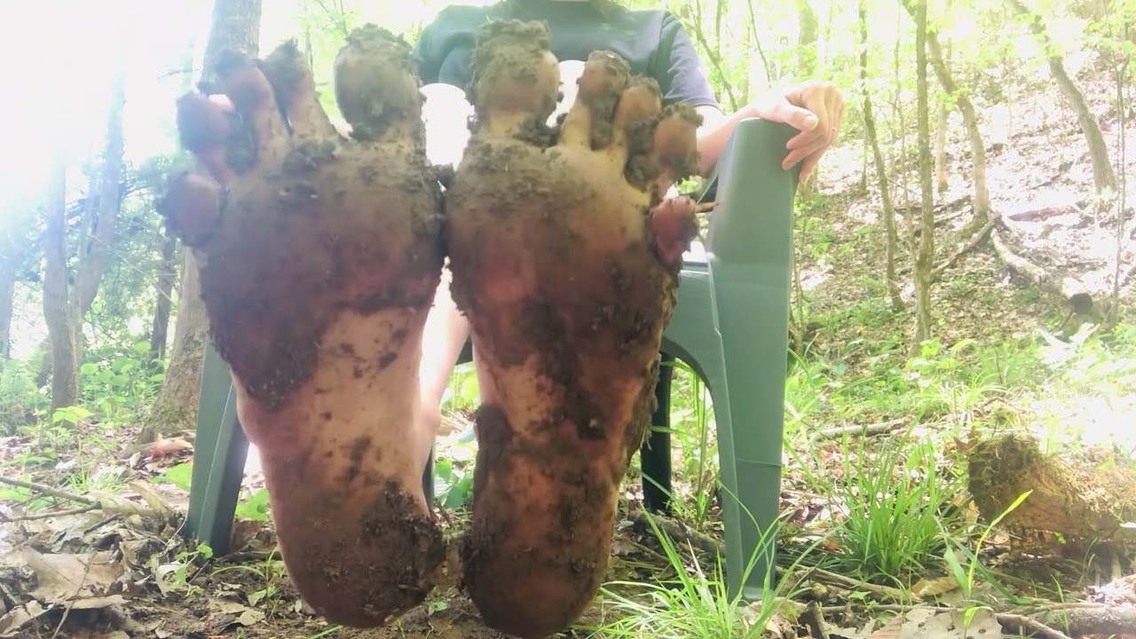Muddy feet play 2(goddess Ashley Nicole)