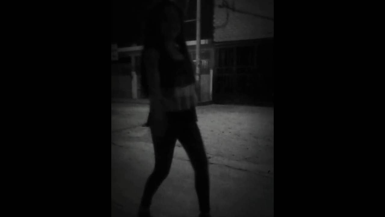 Mueve el toto Alely