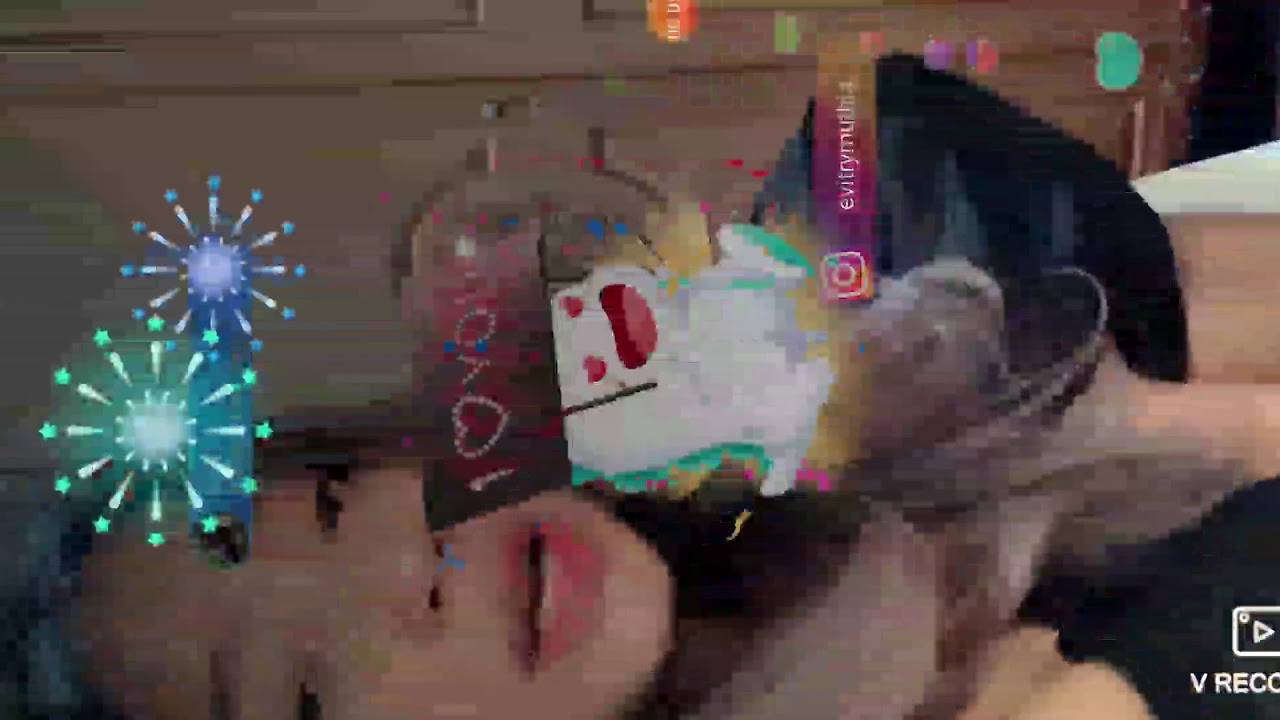 Muthia Cantik lagi mabok bar bar di Bigo live Indahnya