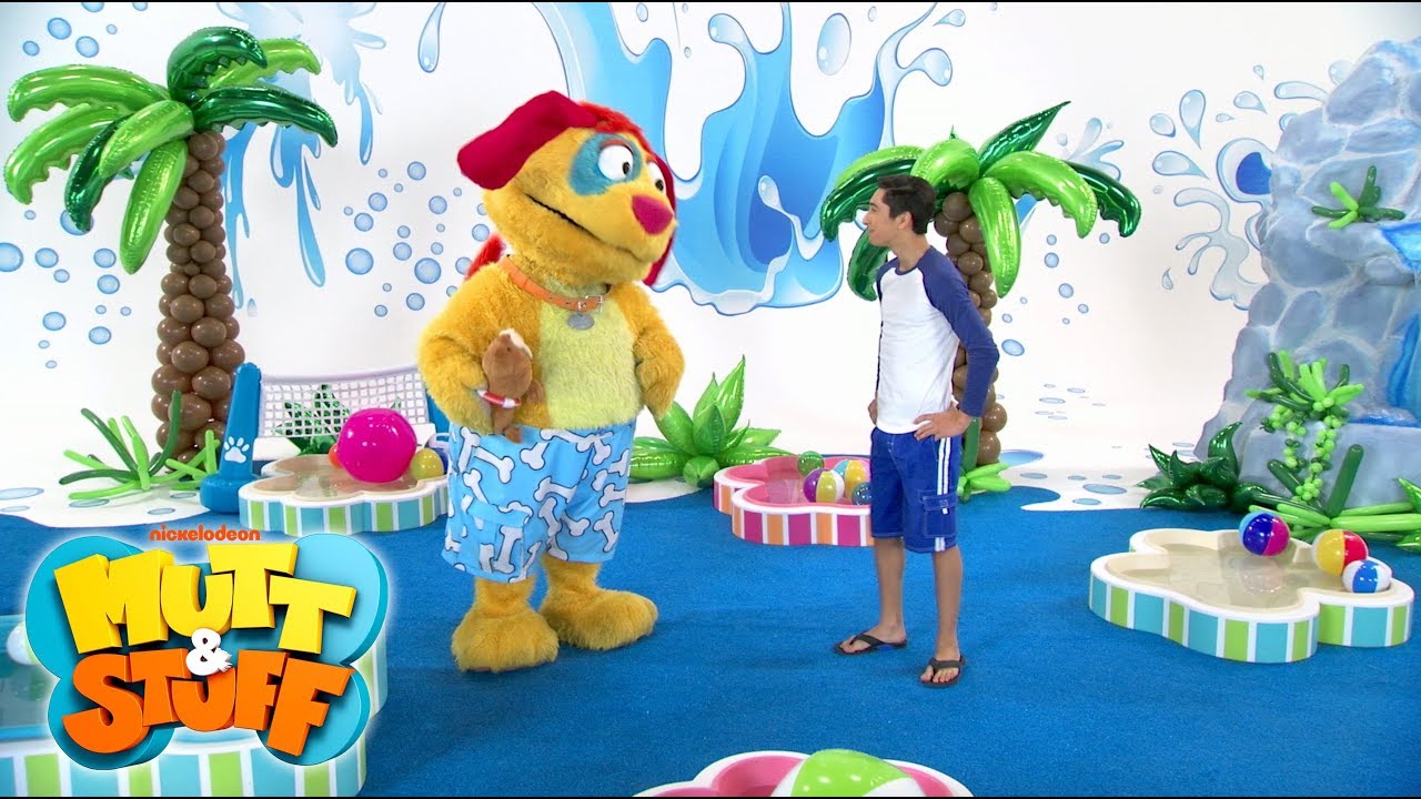 Mutt & Stuff - Pool Time