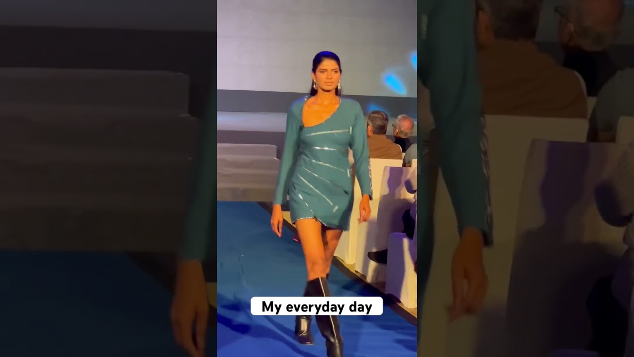 My all seven day #fashionmodel #modellife #explore #workday