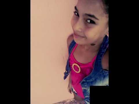 Naelly cidelly