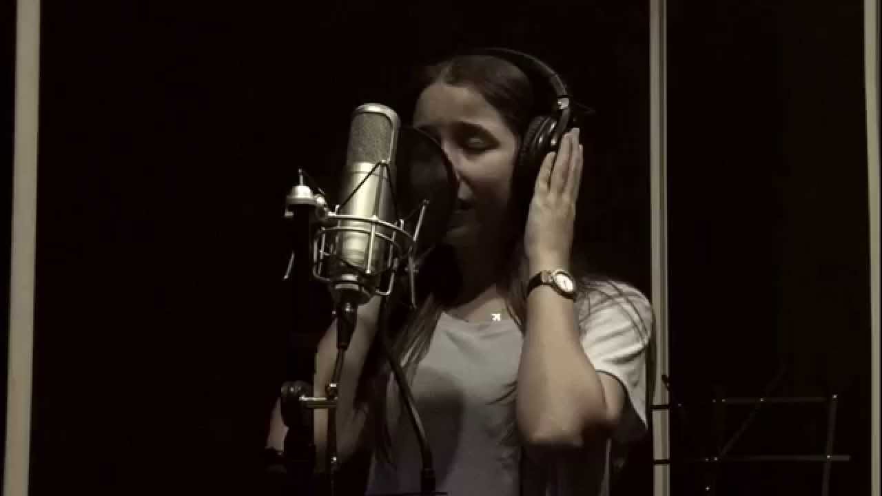 Naz Ölçal - You are not here (Acoustic)