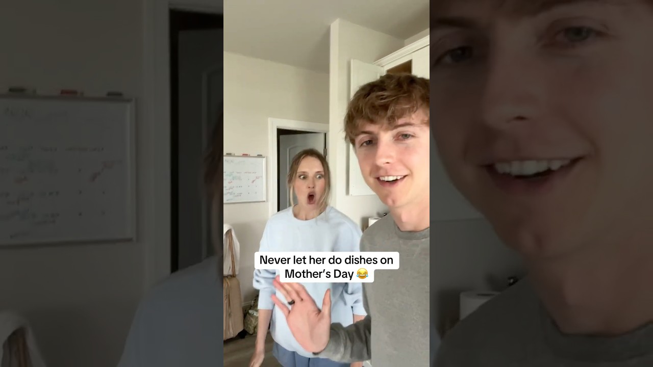 Never let her do dishes on Mother's Day 🤣