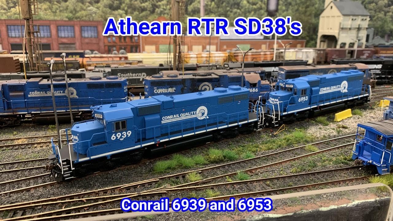 New Run Athearn RTR SD38's Conrail Quality HO 6939 6953