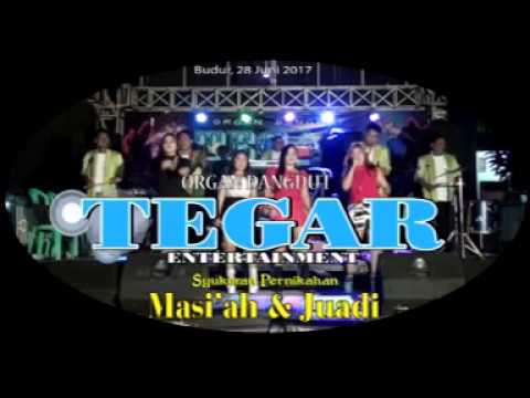 Ngintip daleman rok artis pantura