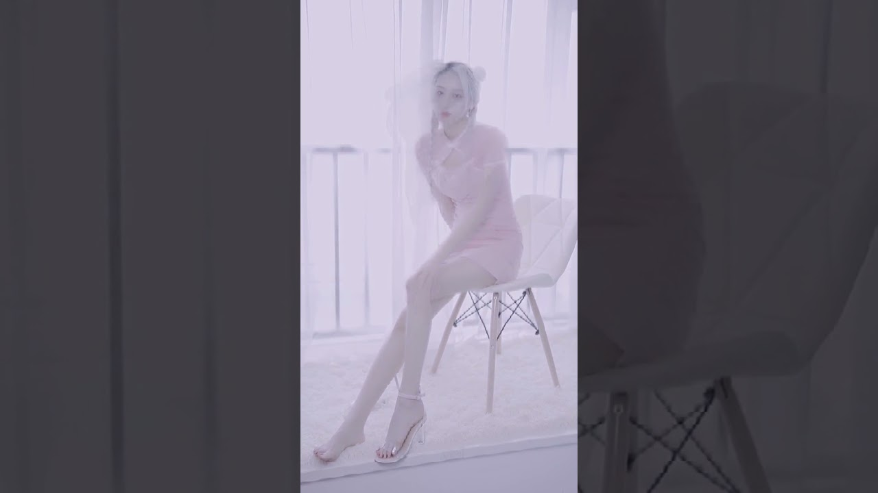 Ni Jathage Pink Dress