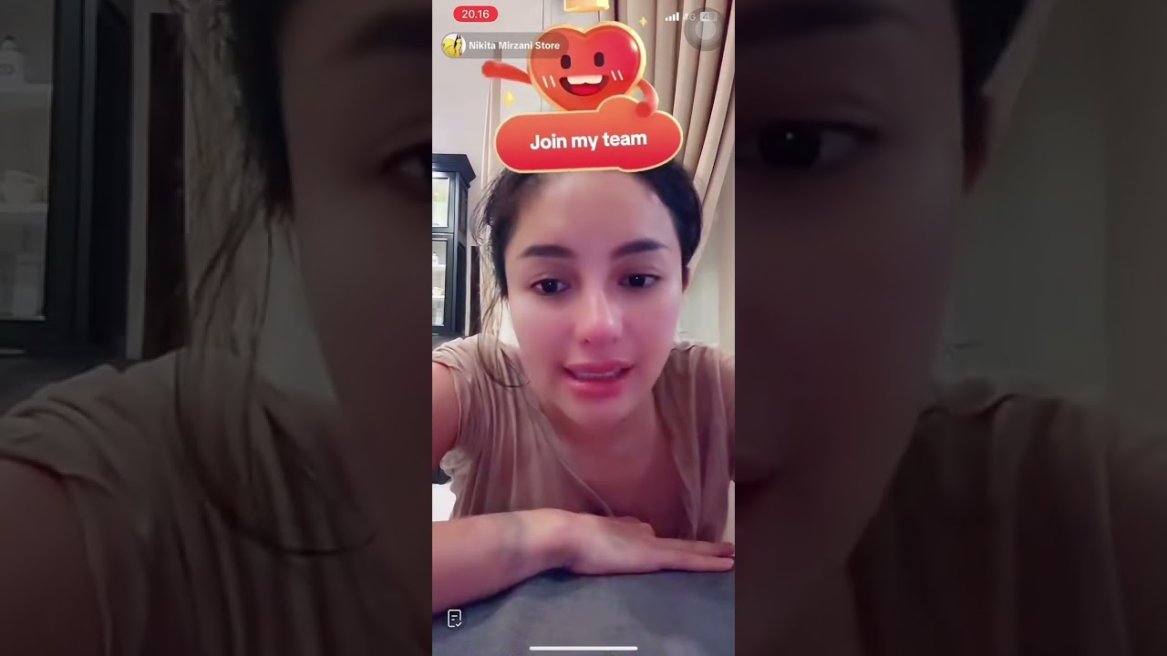 Nikita mirzani no armor kerokan
