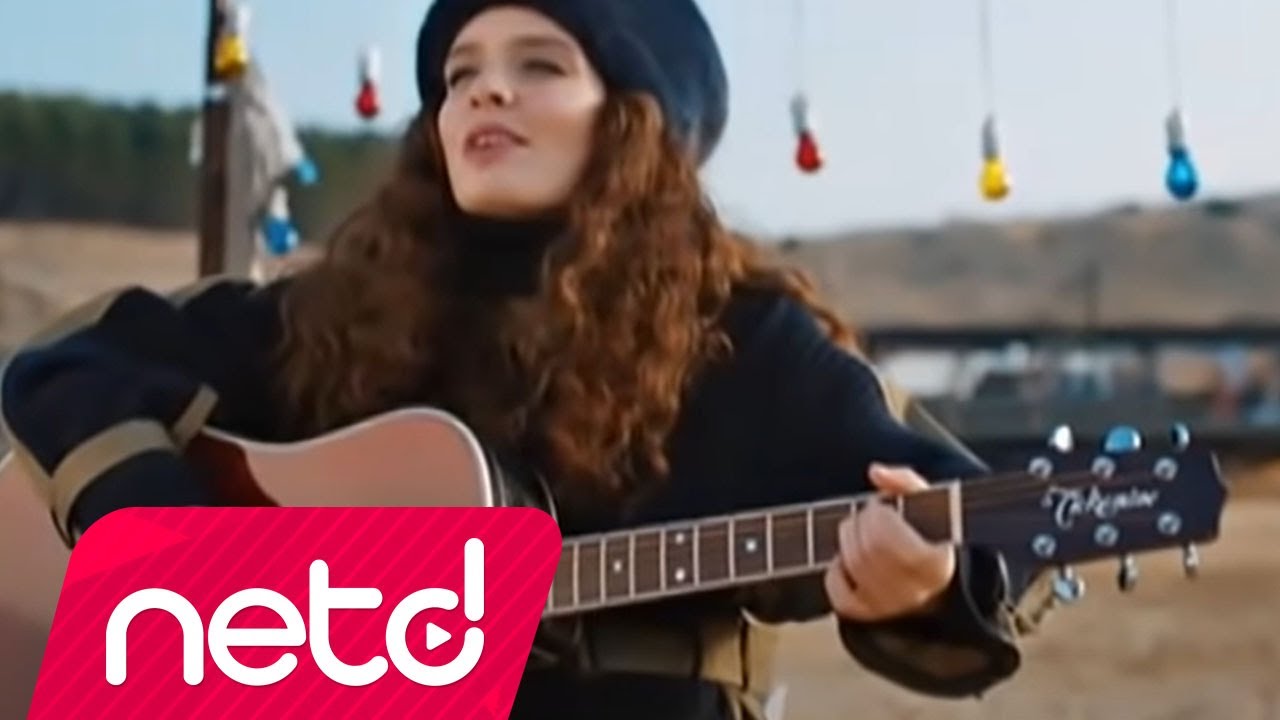 Nil Karaibrahimgil - Kanatlarım Var Ruhumda