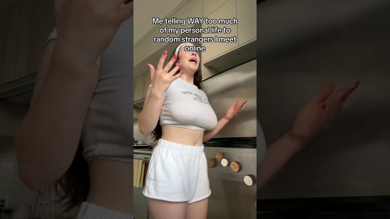 (Nip Slip👙) RUSSIAN GIRL BIG BOOBS 🔥🔥#russia #bigboobs