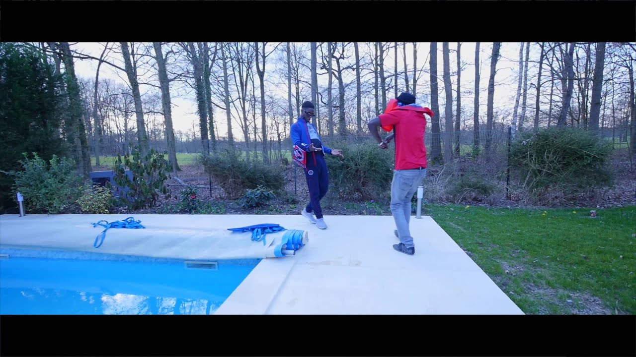Niska ft. Rako, Brigi, Trafiquinté, Madrane - Freestyle PSG (Clip officiel)