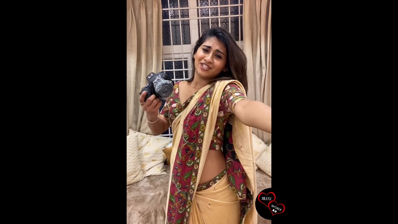 Nithya shree hot Navel show #thoppul #hip #navel #saree