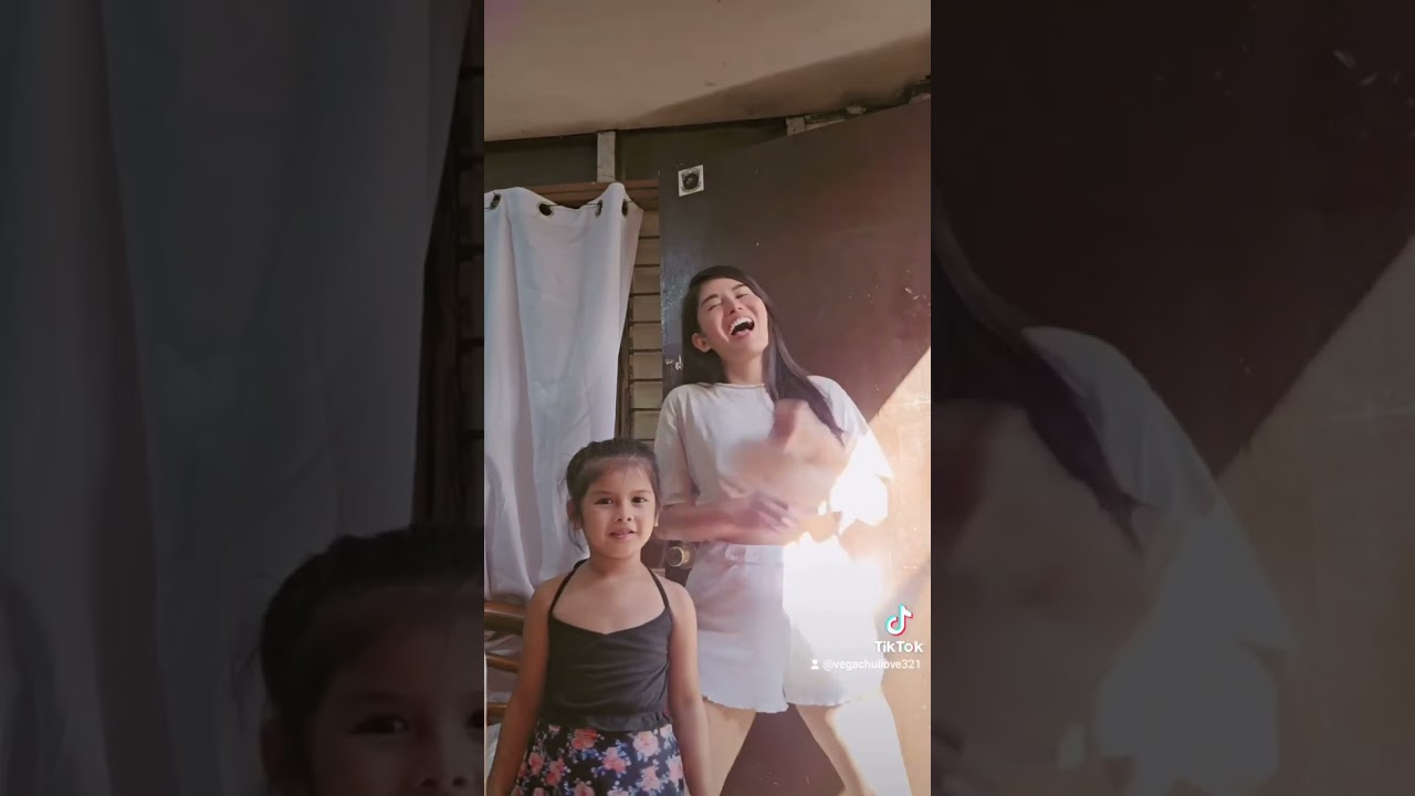 no bra day - mami gak pakai BH