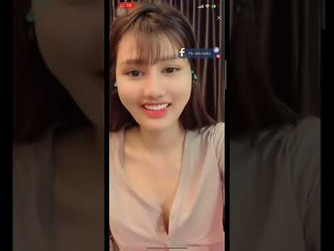 No Bra day putih seksi keliatan put1n9ny..