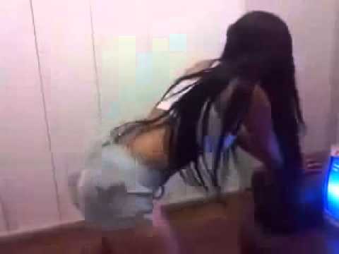 Novinha Funkeira Muito Gostosa Shortinho Socado no Rabo