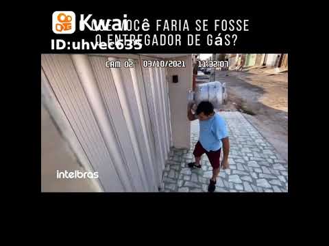 O que você faria se fosse esse entregador de gás?