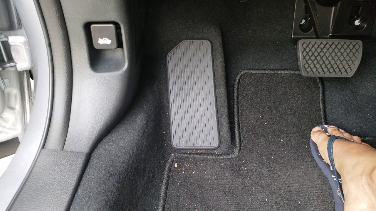 OBD2 port Honda Accord 2019