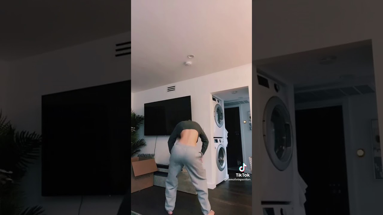 olivia ponton TWERKING perfect back profile