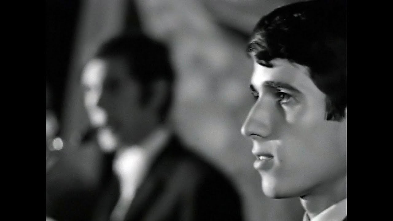 OLYMPIANS - Σχολείο (Ό,τι λάμπει είναι χρυσός, 1966)