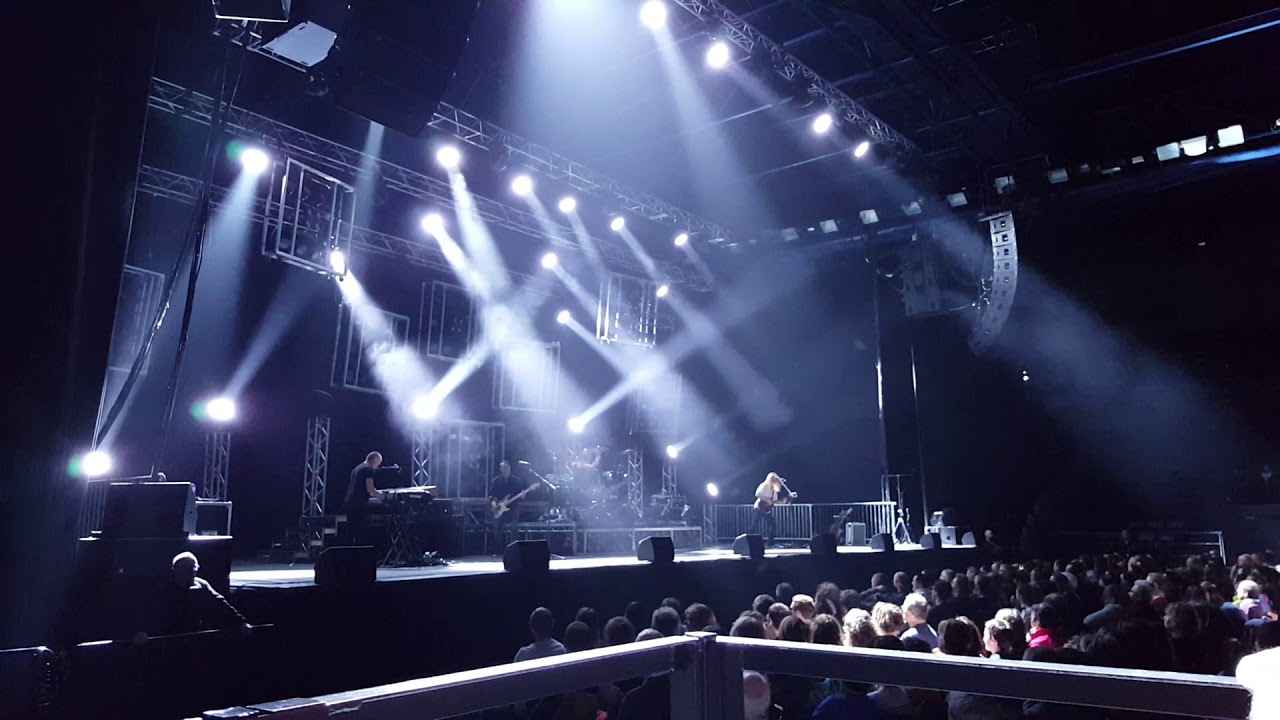 ONE NIGHT OF QUEEN Rennes 15/02/20 Intro
