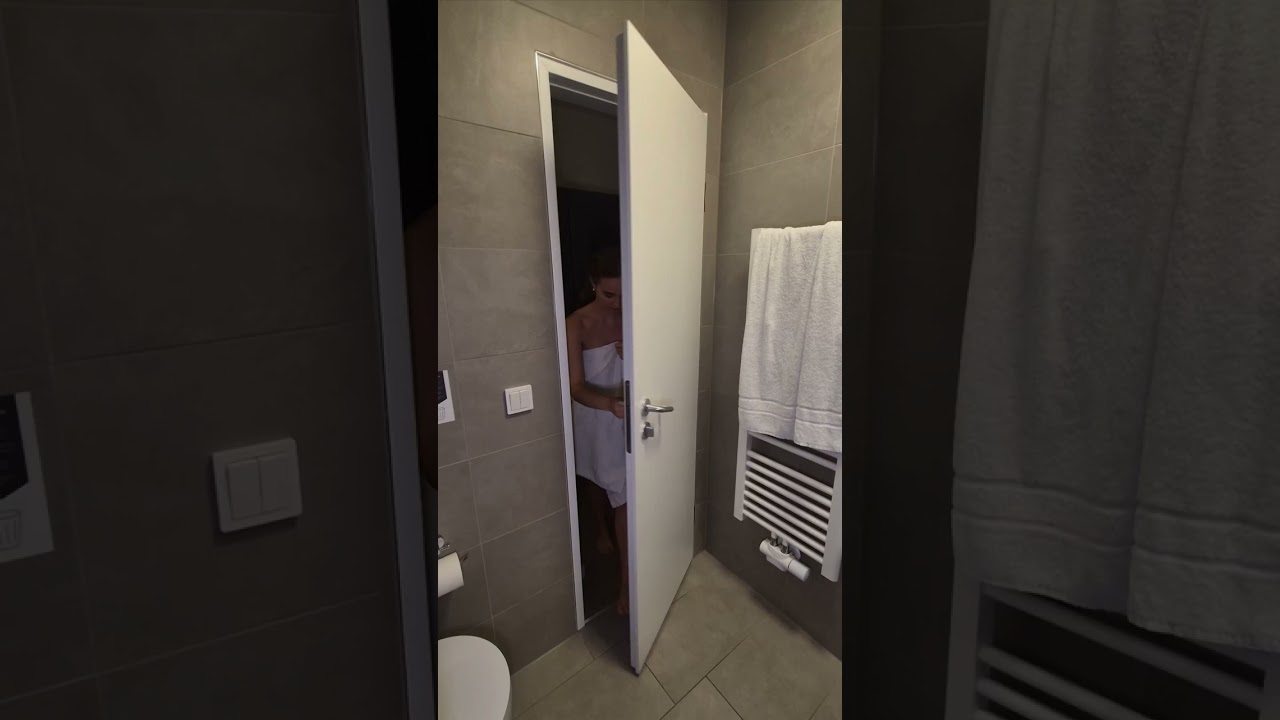 OOPS wrong bathroom😯