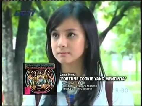 Opening Fortune Cookies 7