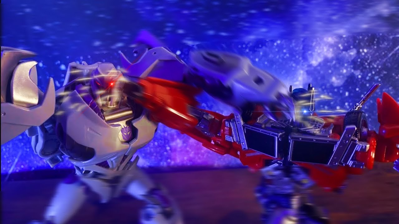 Optimus Prime Vs Megatron ( Transformers Stop Motion )