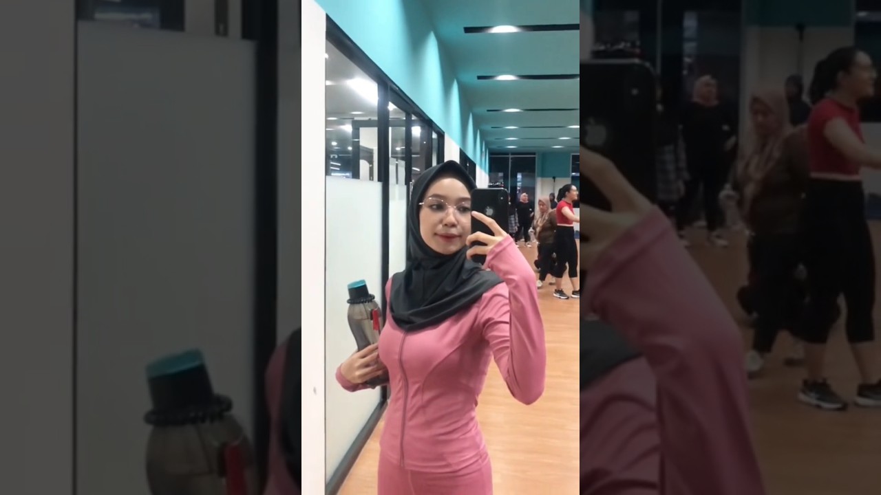 Outfit olahraga versi aku #bodygoals #pinky #trending #masukberanda #body #workout #fadhilahrazak