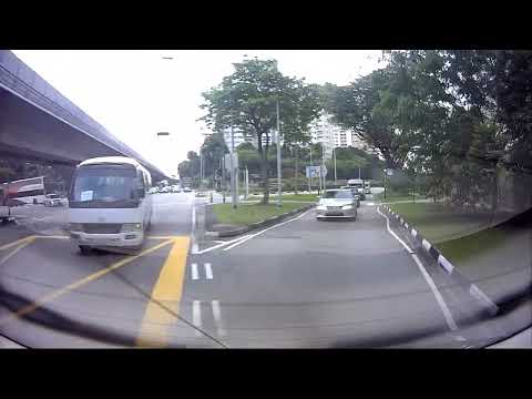 PA8851M bastard bus driver speed up to block others from filtering and hink miserably after failing