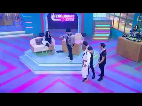 PABLLO VITTAR DEIXA LUTADOR DE  PAU DURO