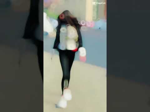 Pakistani TikTok famous girl Mano new viral video #viral #dance #tiktok #trending