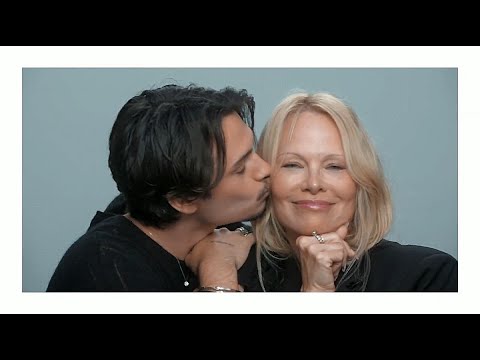 Pandora Diamonds For All Mothers Pamela Anderson Commercial